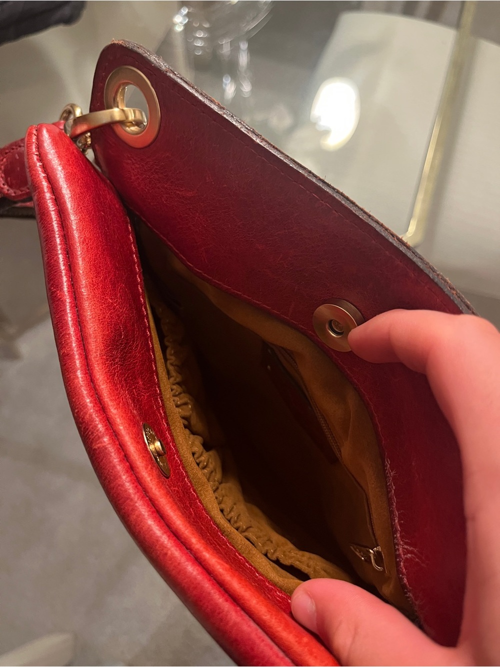 PATRICIA NASH Francesca Distressed Leather Crossbody Berry Red - Picture 4 of 5